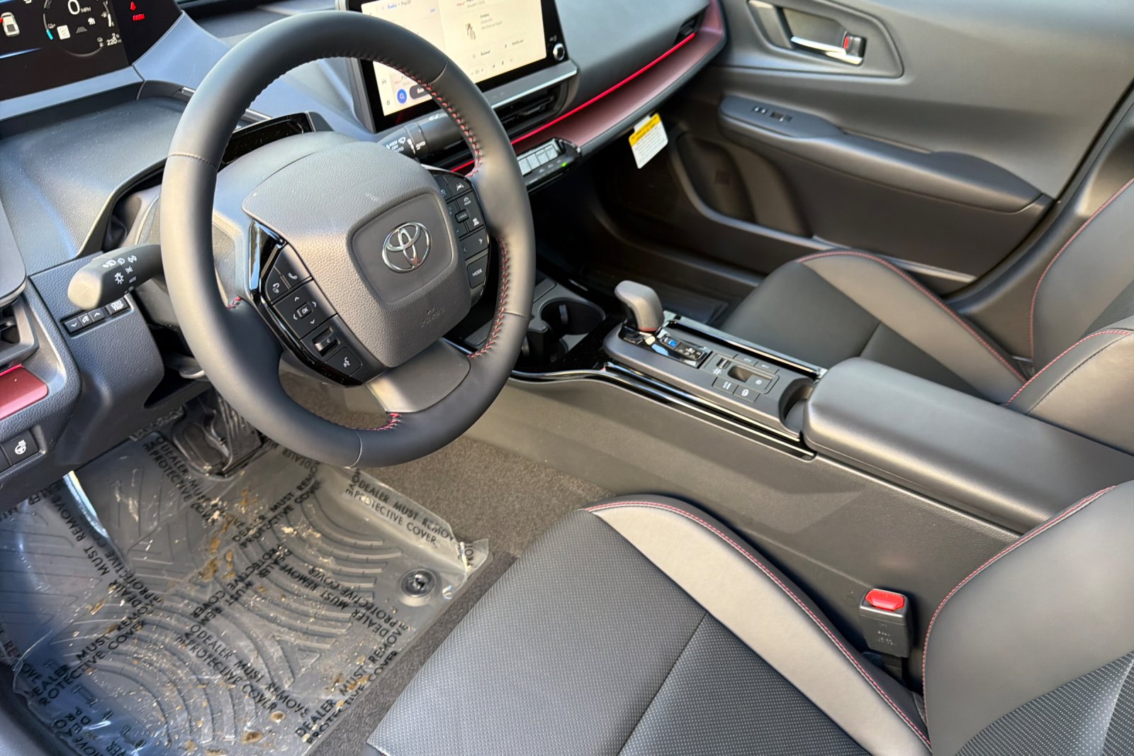 2026 Toyota Prius Plug-in Hybrid XSE Premium - Photo 7