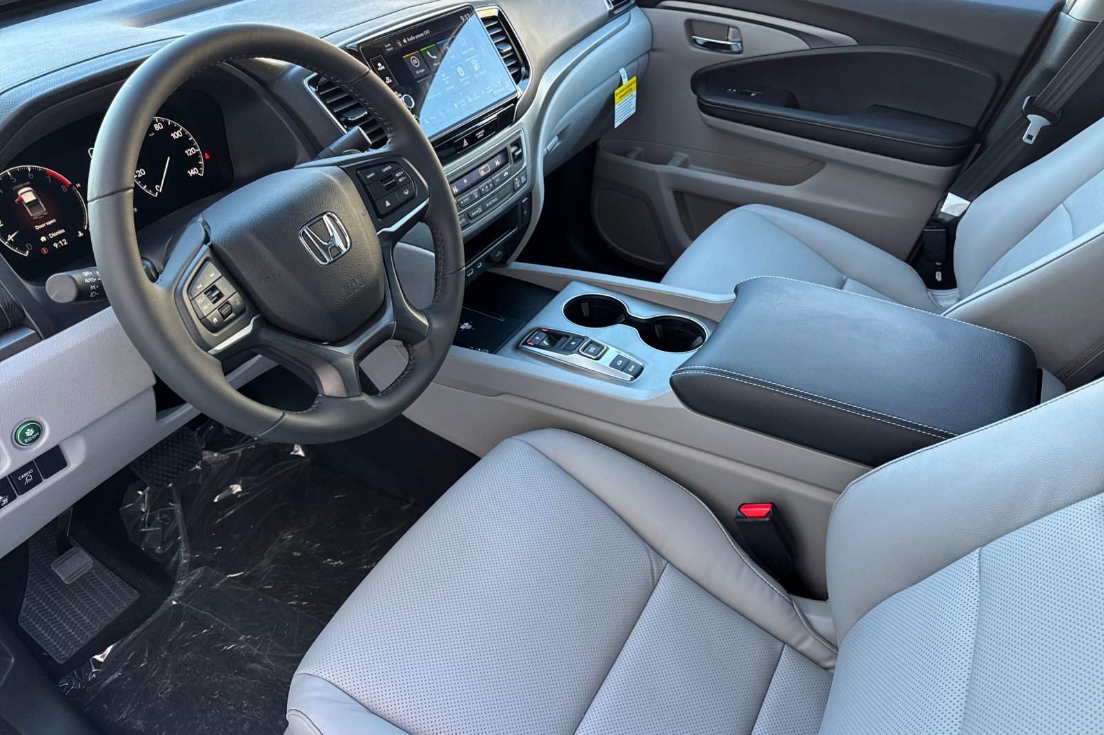 New 2026 Platinum White Pearl Honda RTL image 9