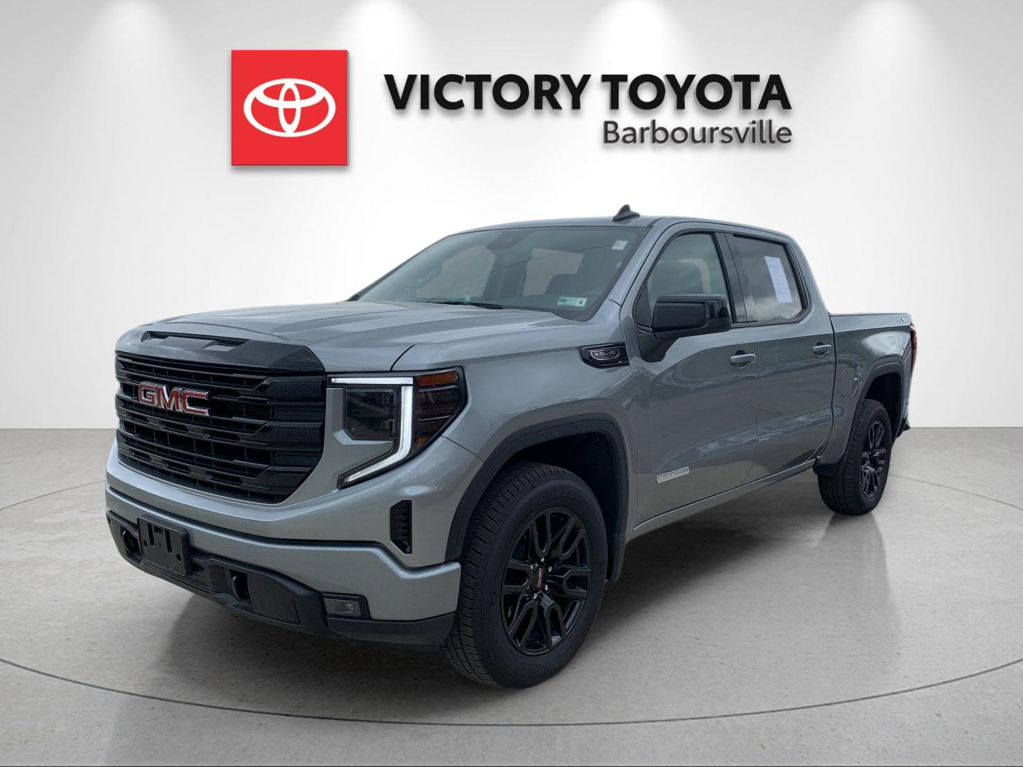 2025 GMC Sierra 4WD Crew Cab Short Box Elevation's photo