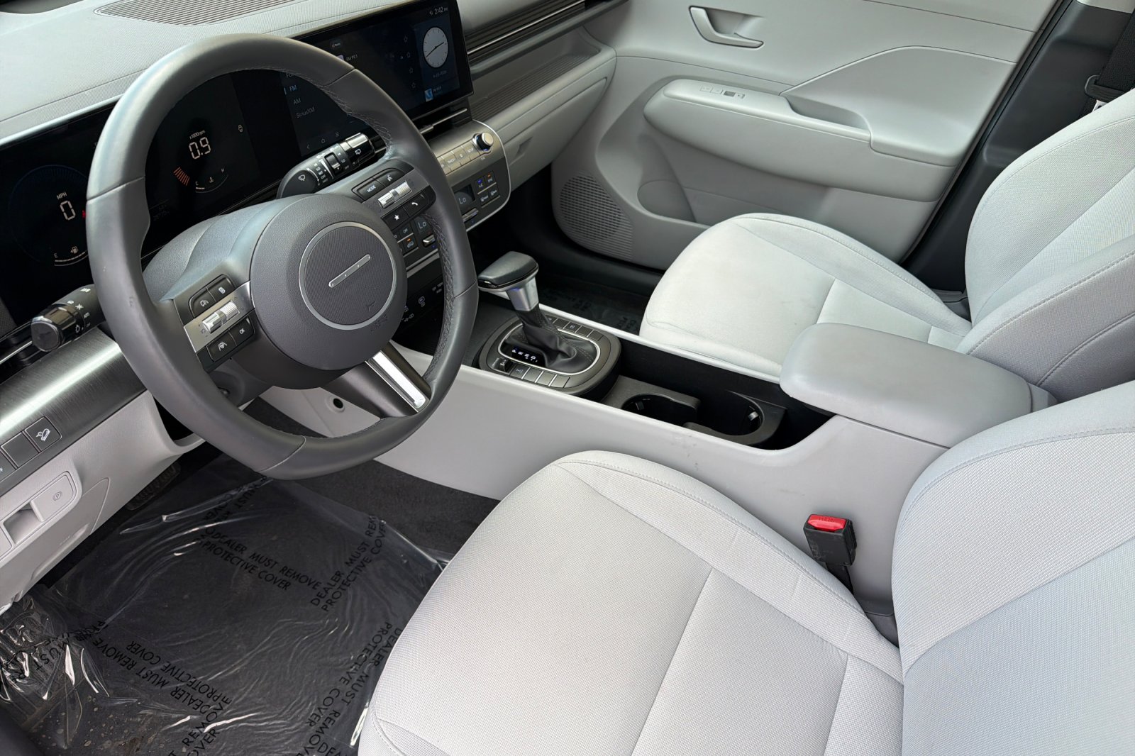 2025 Hyundai Kona SEL - Photo 10