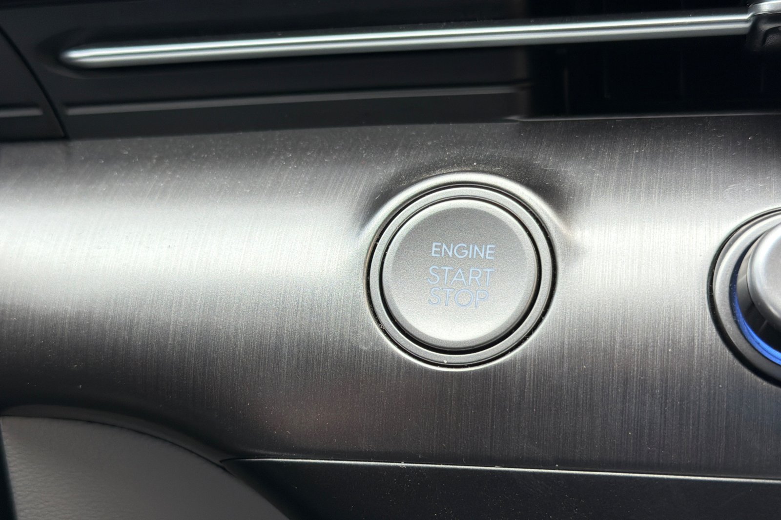 2025 Hyundai Kona SEL - Photo 22
