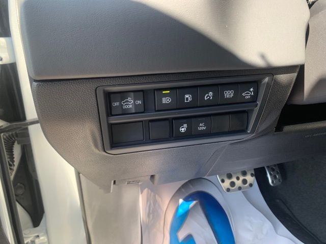 New 2026 Wind Chill Pearl Toyota Platinum i-FORCE MAX image 14