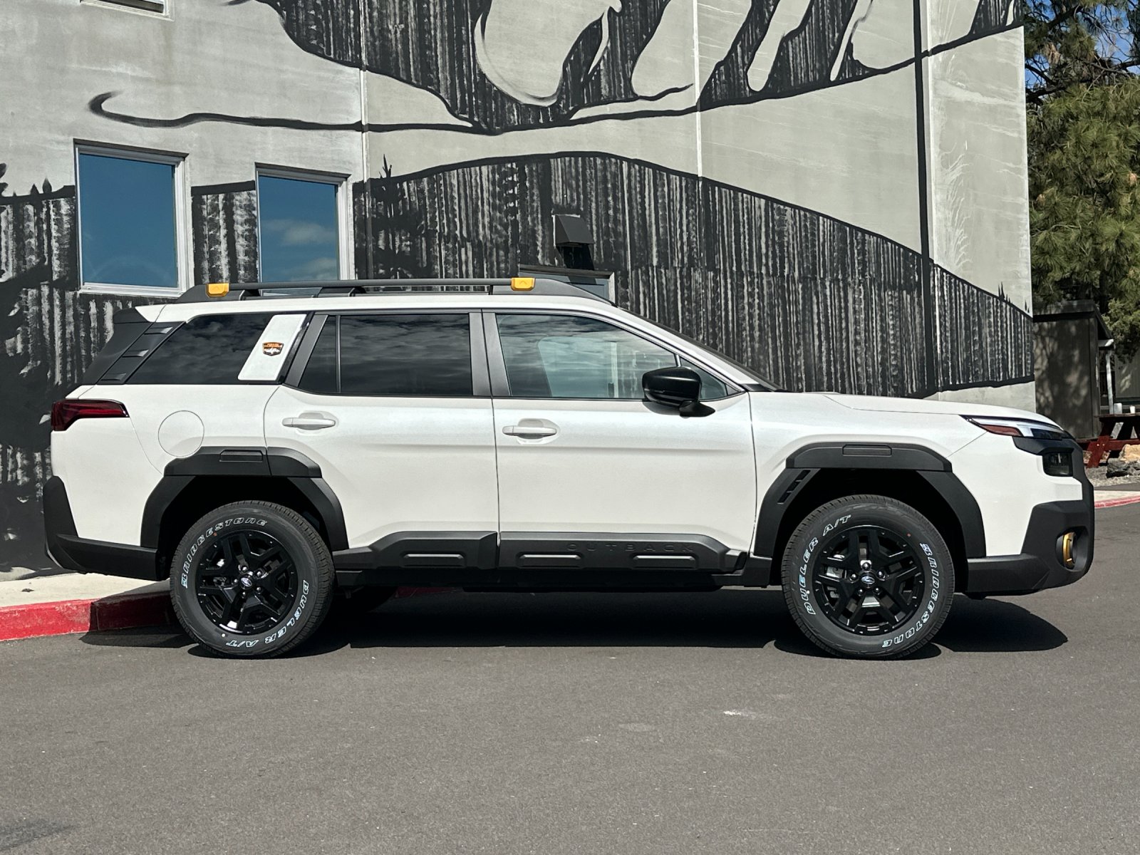 New 2026 CRYSTAL WHITE PEARL Subaru Wilderness image 7
