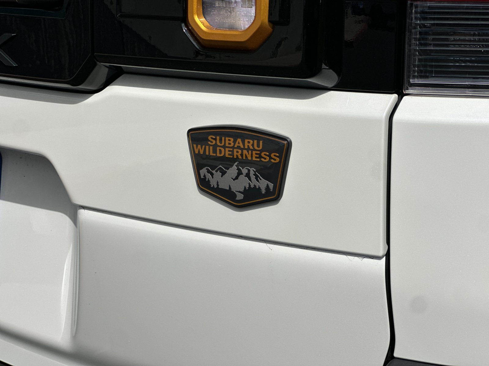 New 2026 CRYSTAL WHITE PEARL Subaru Wilderness image 27