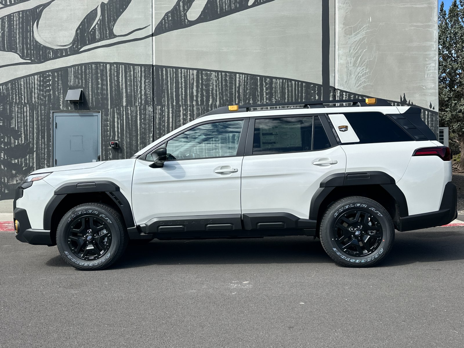 New 2026 CRYSTAL WHITE PEARL Subaru Wilderness image 3