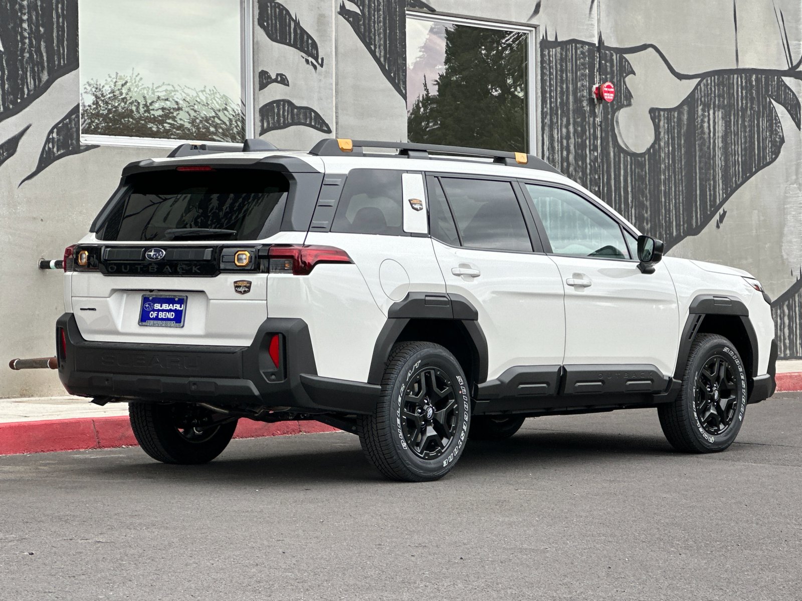 New 2026 CRYSTAL WHITE PEARL Subaru Wilderness image 6
