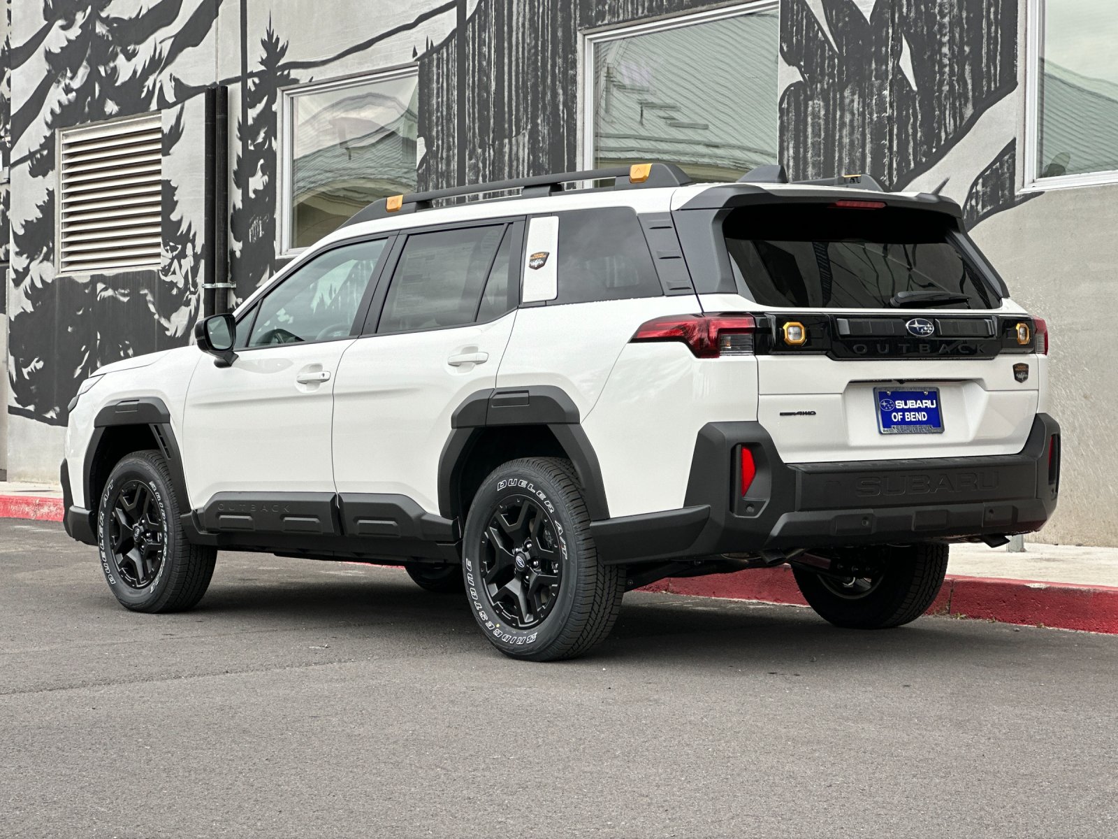 New 2026 CRYSTAL WHITE PEARL Subaru Wilderness image 4