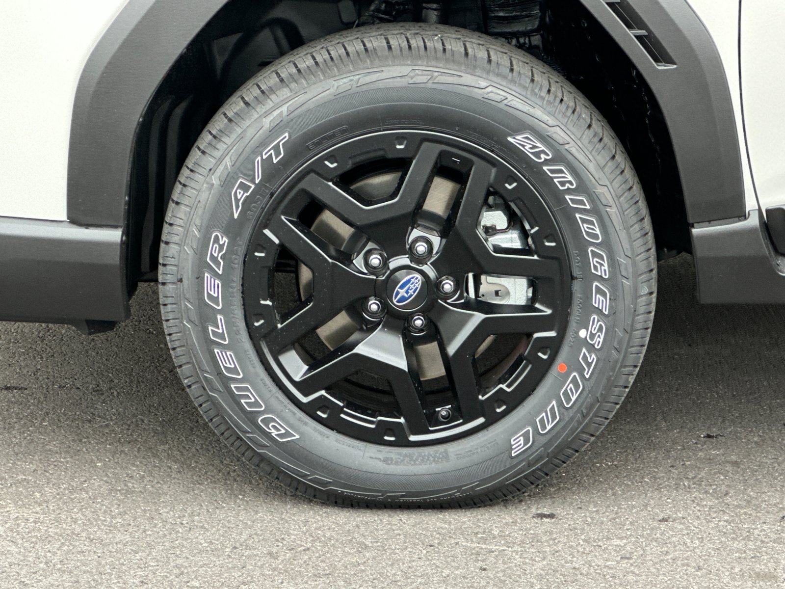 New 2026 CRYSTAL WHITE PEARL Subaru Wilderness image 26