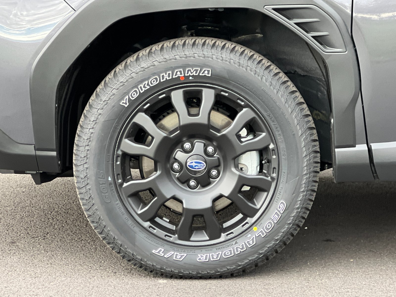 New 2026 MAGNETITE GRAY METALLIC Subaru Wilderness image 25