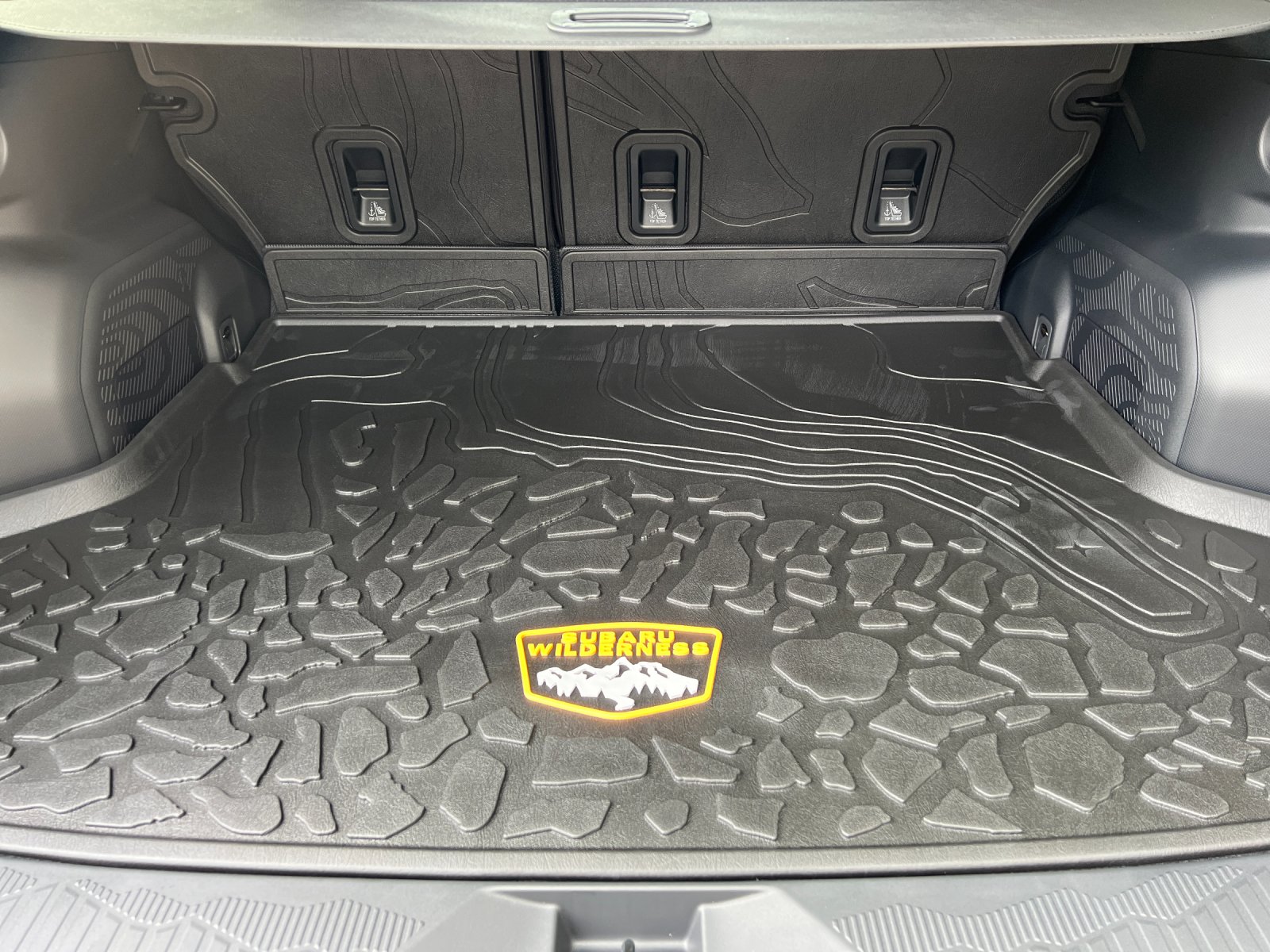 New 2026 MAGNETITE GRAY METALLIC Subaru Wilderness image 15