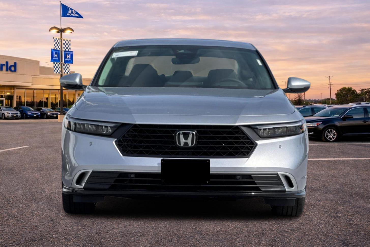 New 2026 Solar Silver Metallic Honda Touring image 9