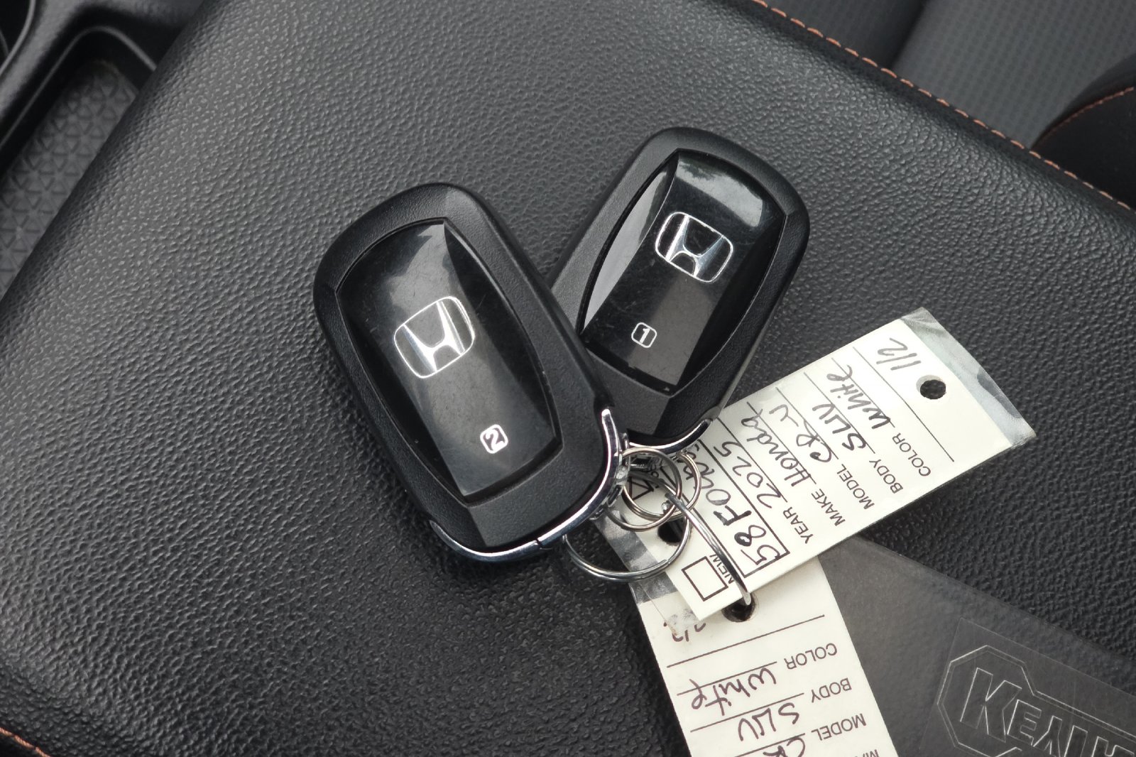 Used 2025 Platinum White Pearl Honda Sport-L image 9