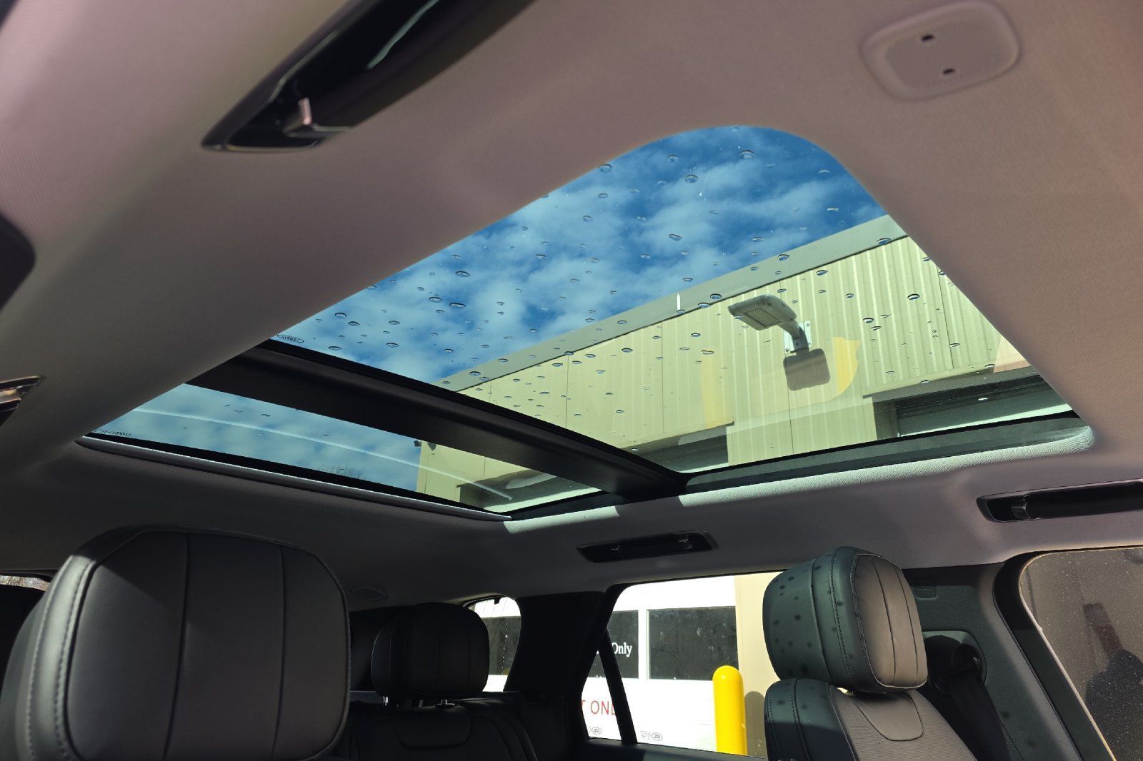 2024 Land Rover Range Rover Sport SE - Photo 18