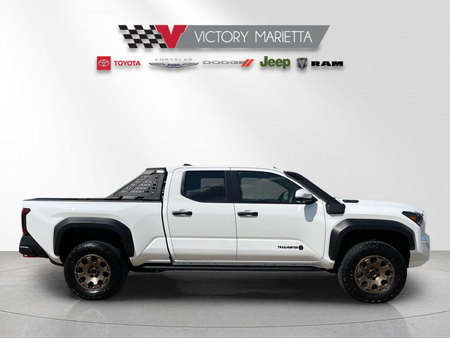 Used 2026 White Toyota Trailhunter image 6