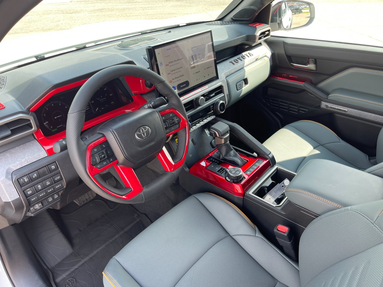 Used 2026 White Toyota Trailhunter image 10