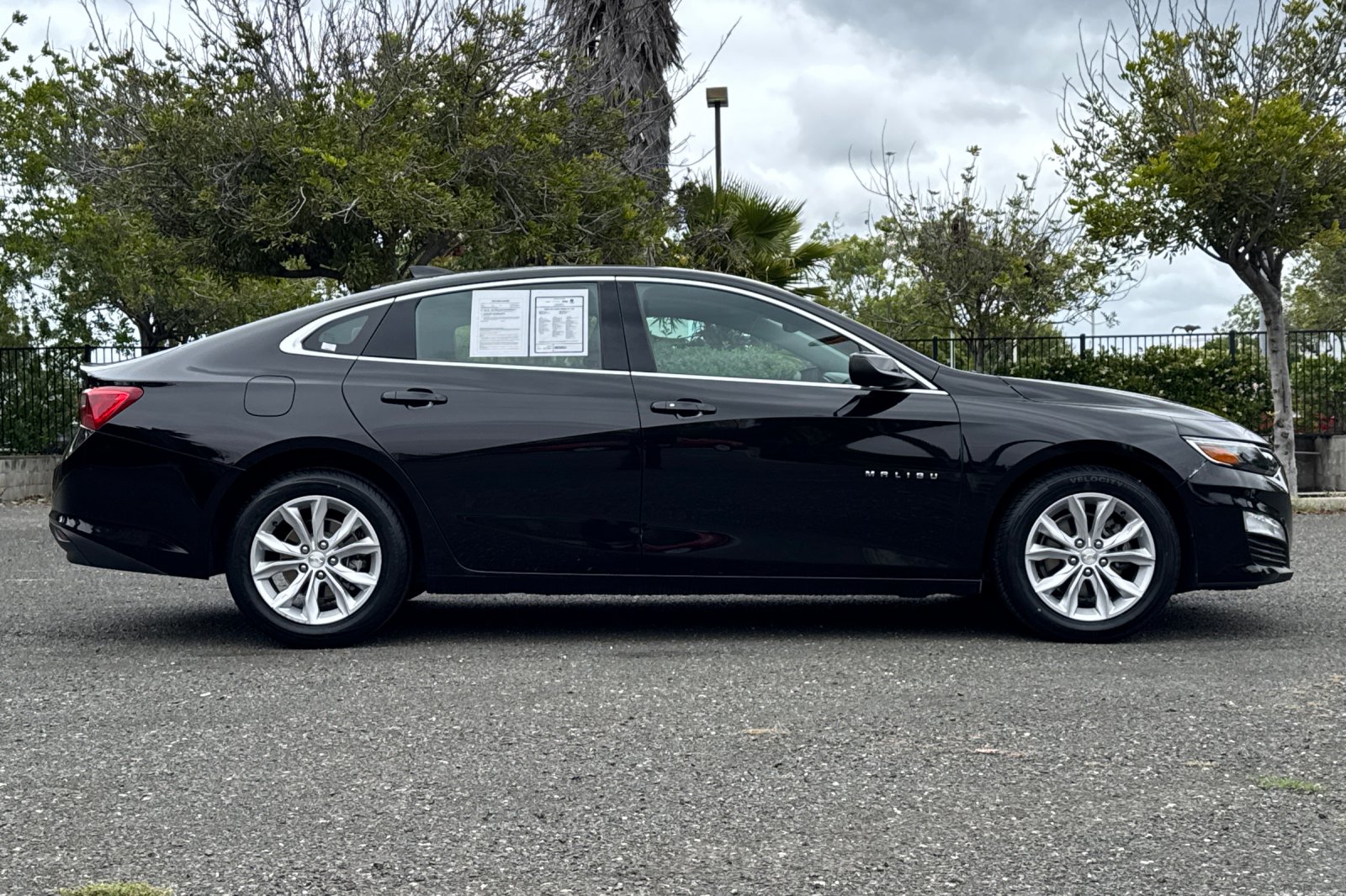 Used 2023 Chevrolet Malibu 1LT with VIN 1G1ZD5ST6PF141624 for sale in Newark, CA