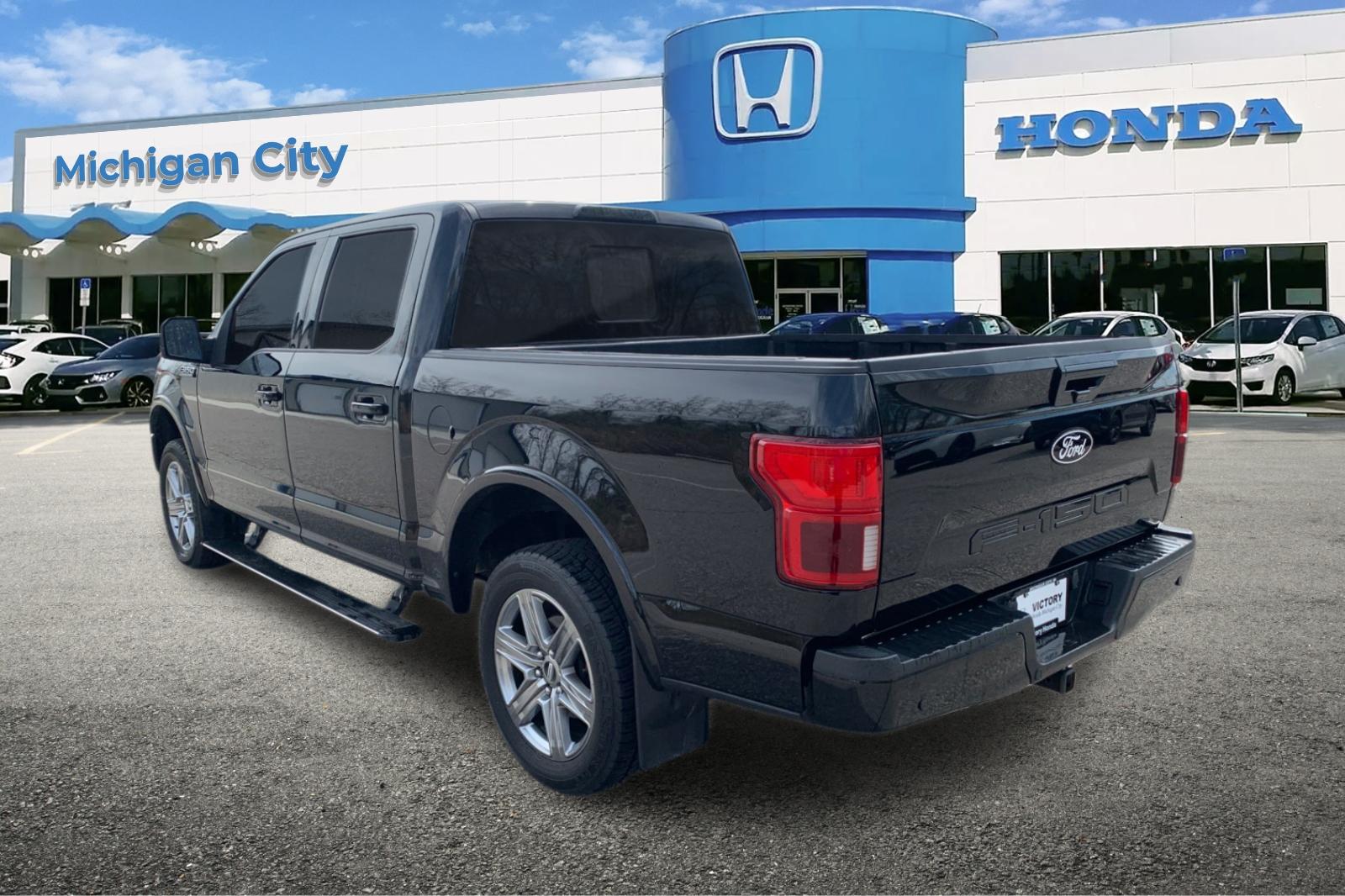 Used 2018 Black Ford Lariat image 3