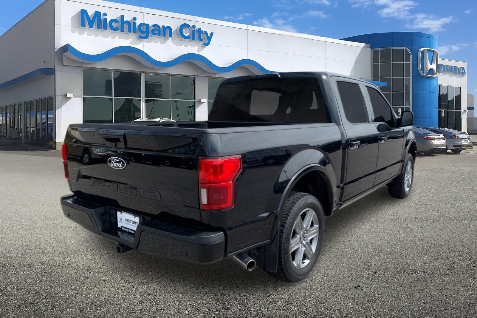 Used 2018 Black Ford Lariat image 5