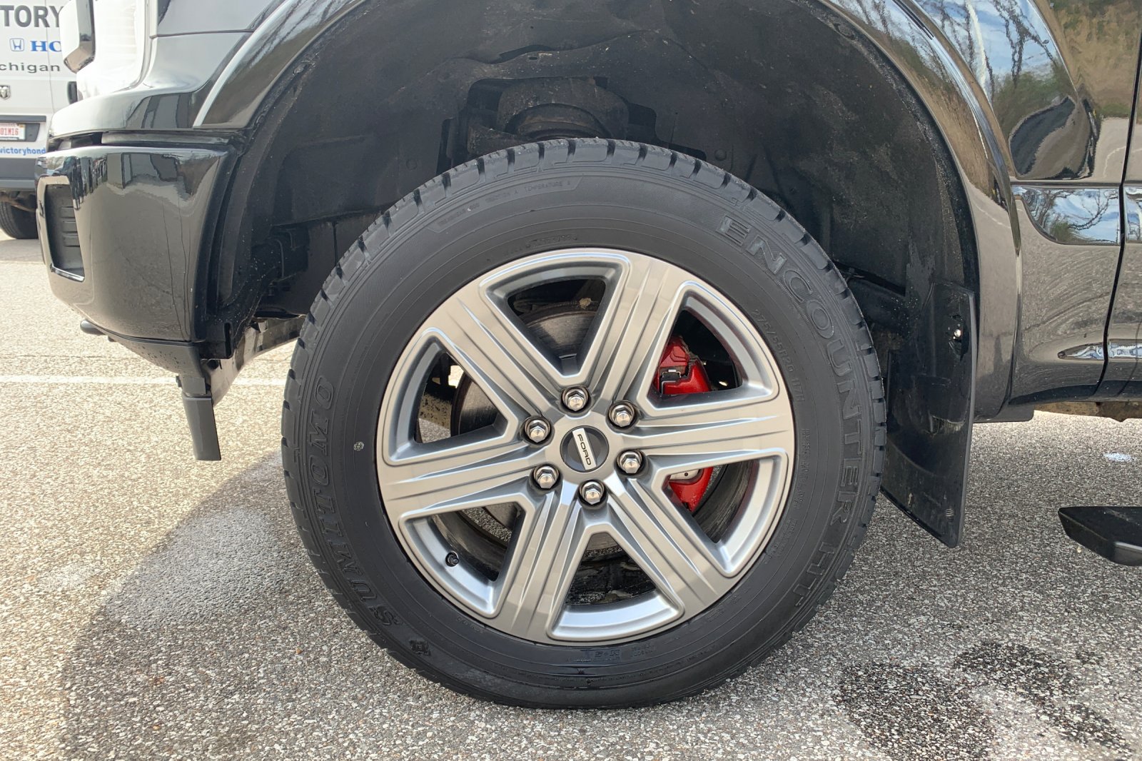 Used 2018 Black Ford Lariat image 33