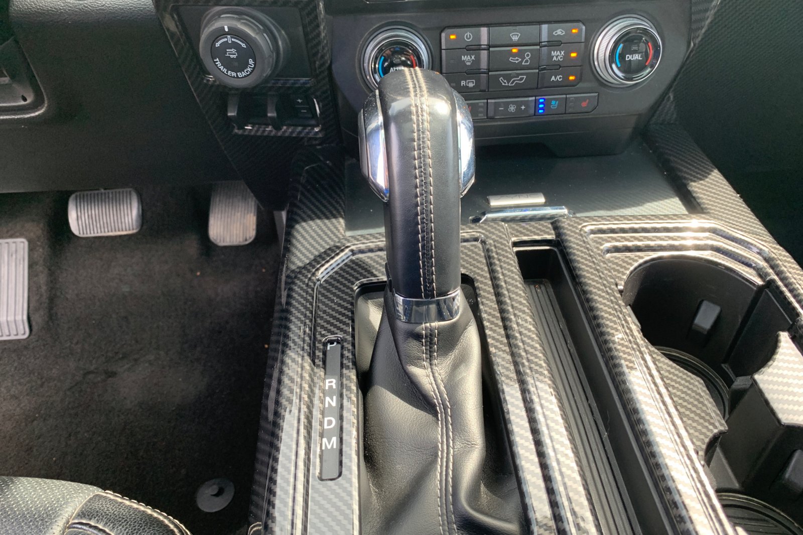 Used 2018 Black Ford Lariat image 25