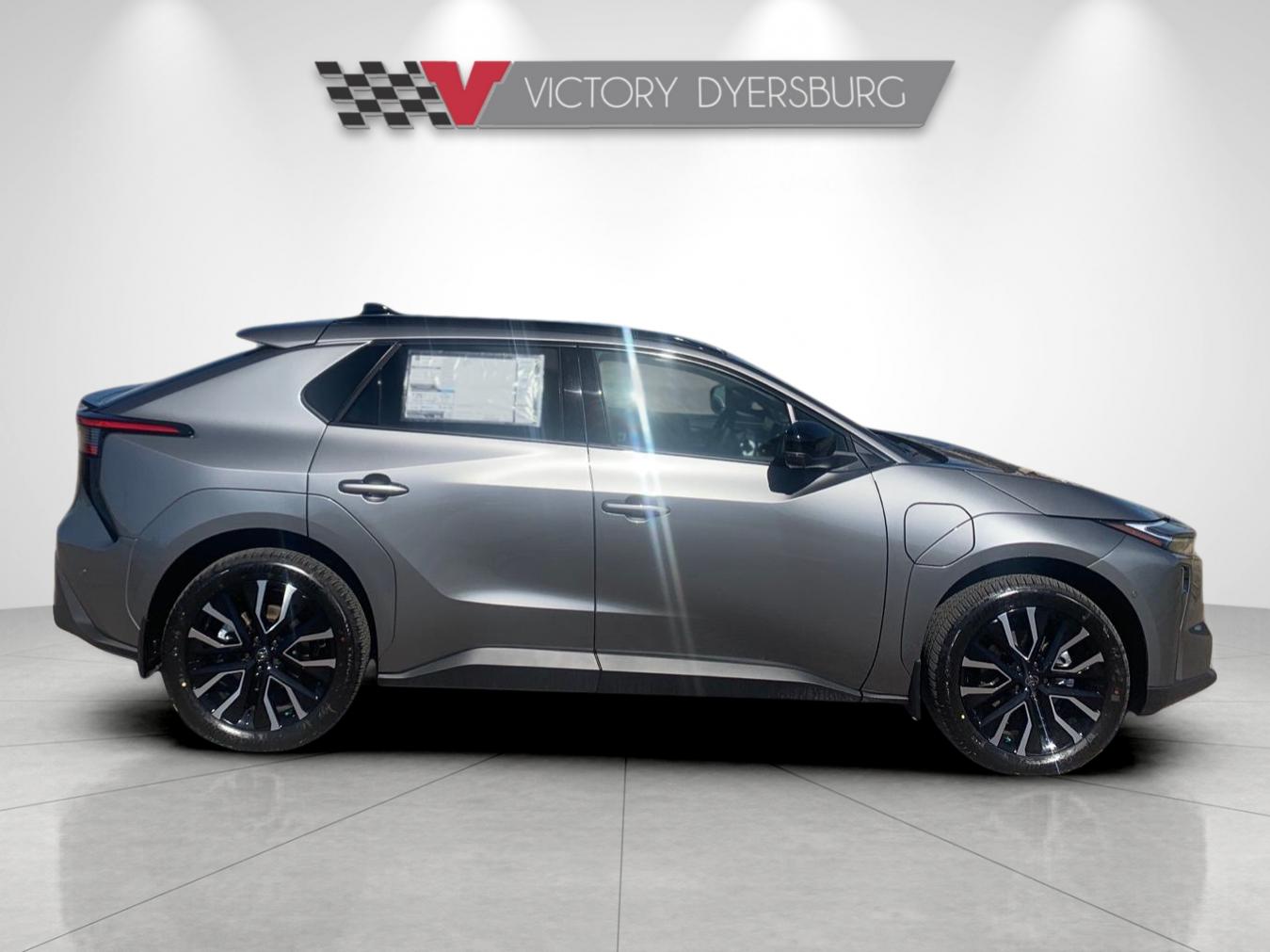 Used 2026  Toyota Limited image 8