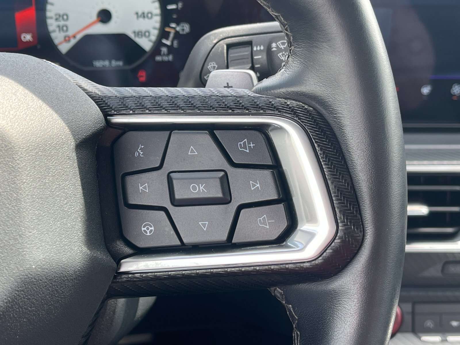 Used 2025 Black Ford GT Premium image 26