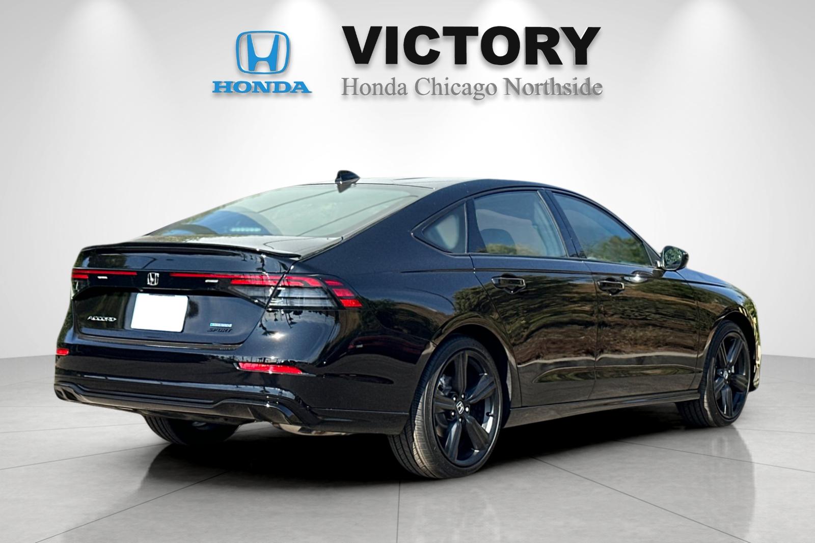 Certified Used 2025 Crystal Black Pearl Honda Sport-L image 5
