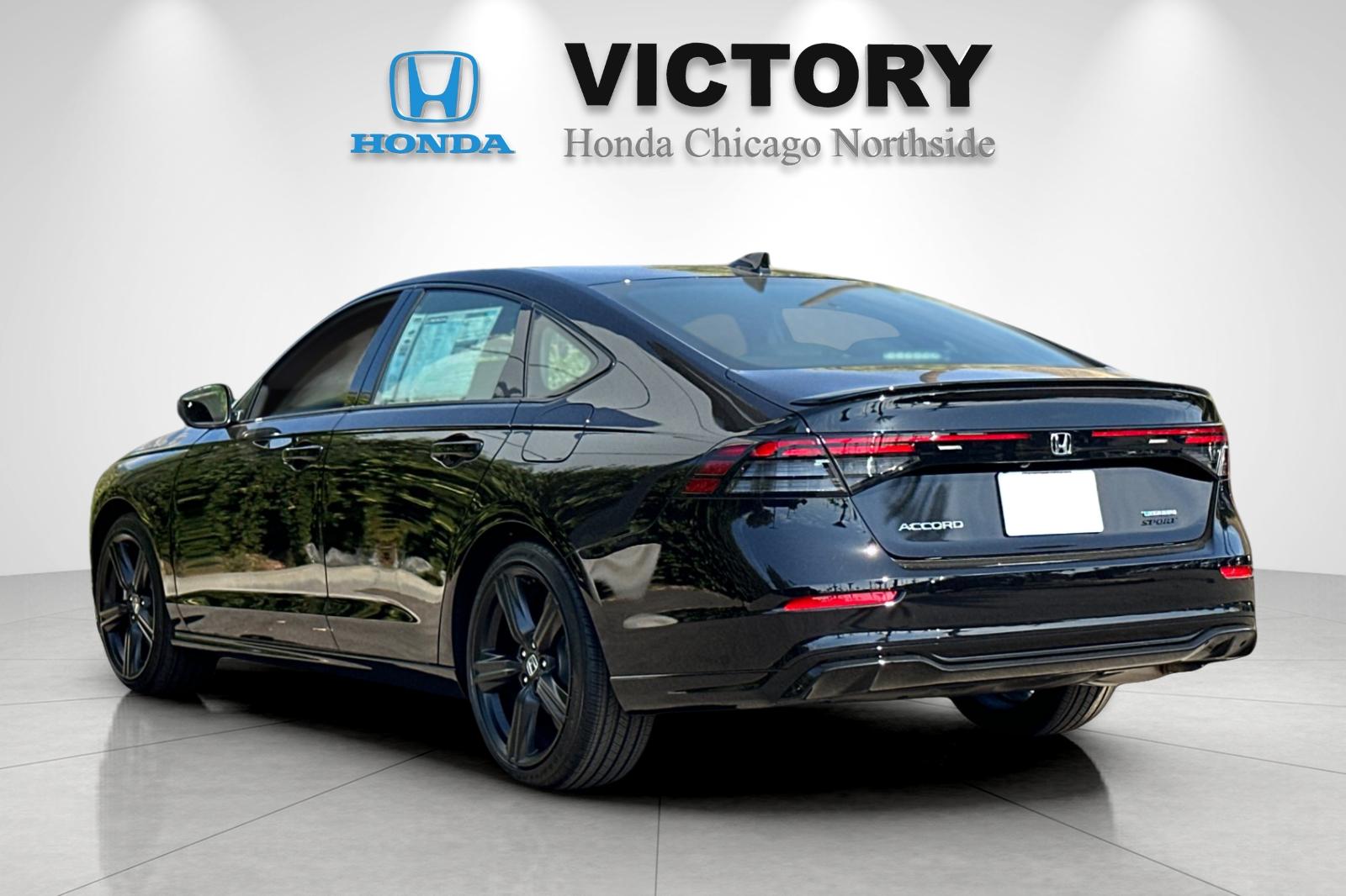 Certified Used 2025 Crystal Black Pearl Honda Sport-L image 3