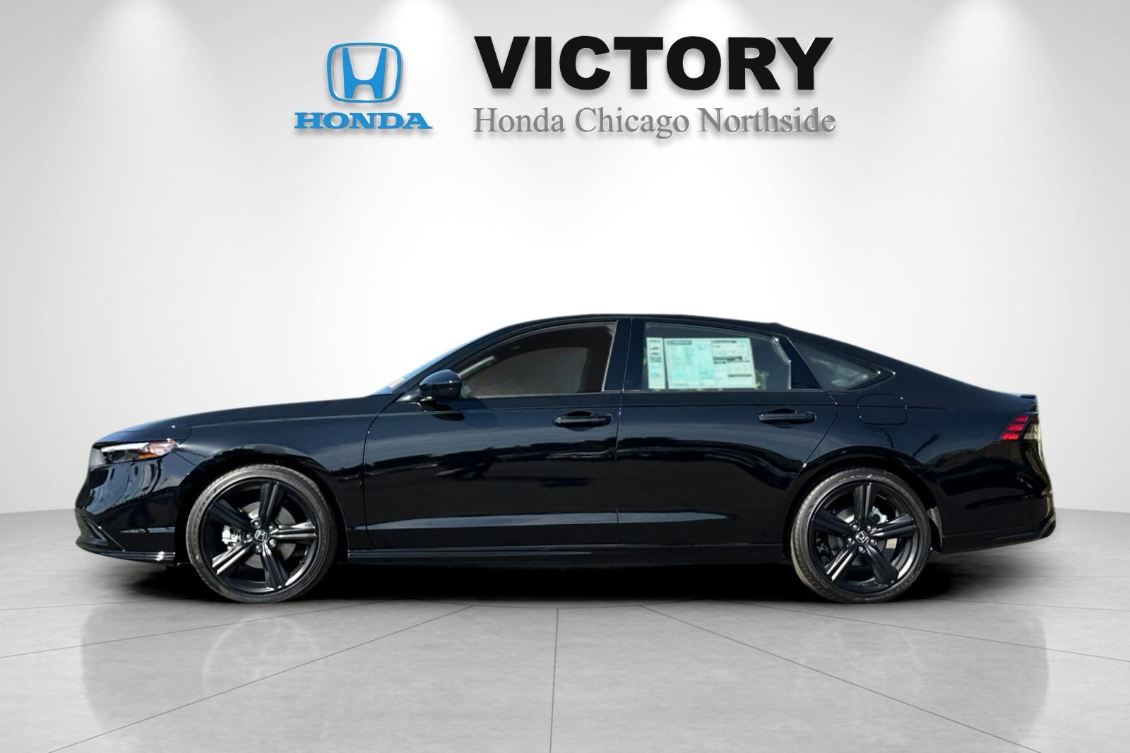 Certified Used 2025 Crystal Black Pearl Honda Sport-L image 2