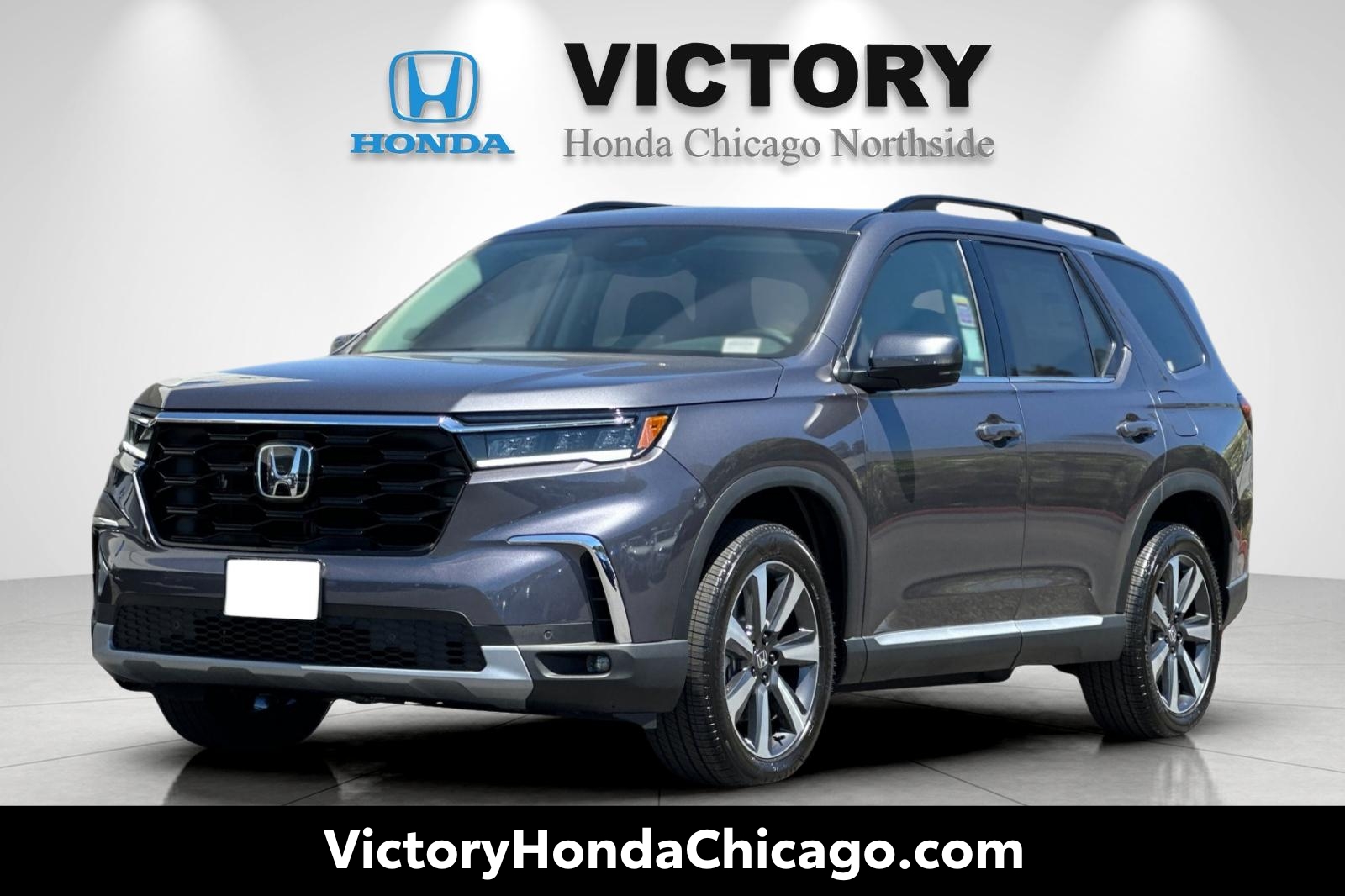 2025 Honda Pilot Touring AWD's photo