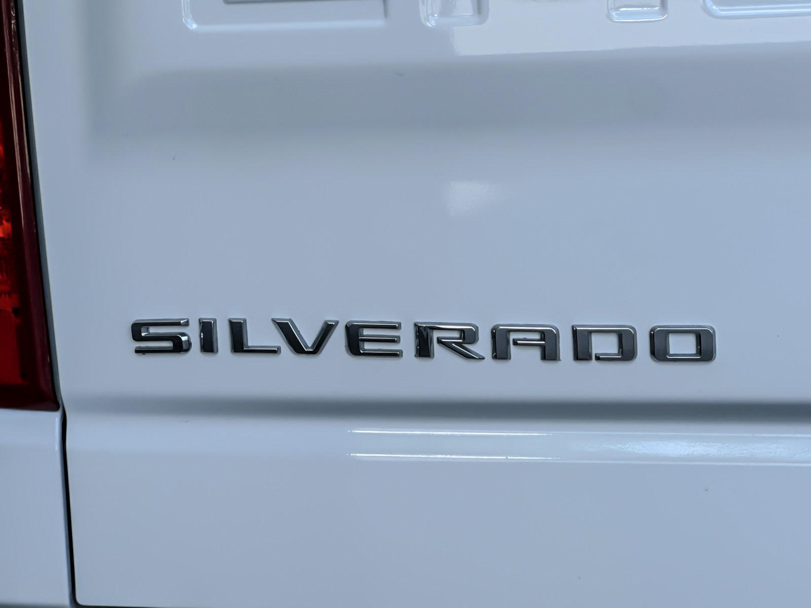 Used 2025 White Chevrolet WT image 22
