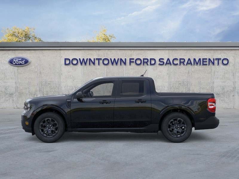 New 2026 Shadow Black Ford XLT image 28