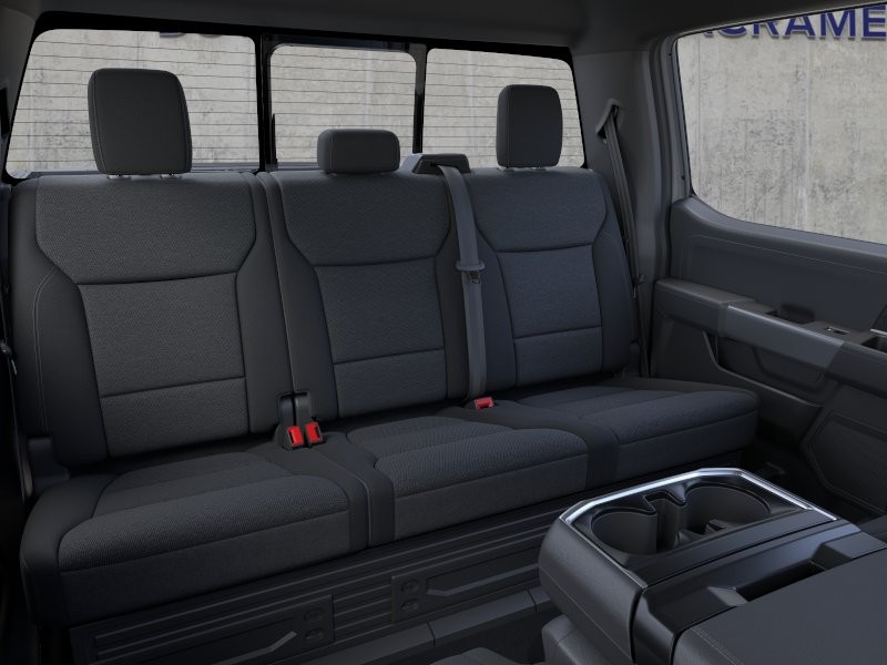 New 2026 Oxford White Ford XLT image 12