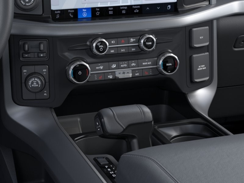 New 2026 Oxford White Ford XLT image 16