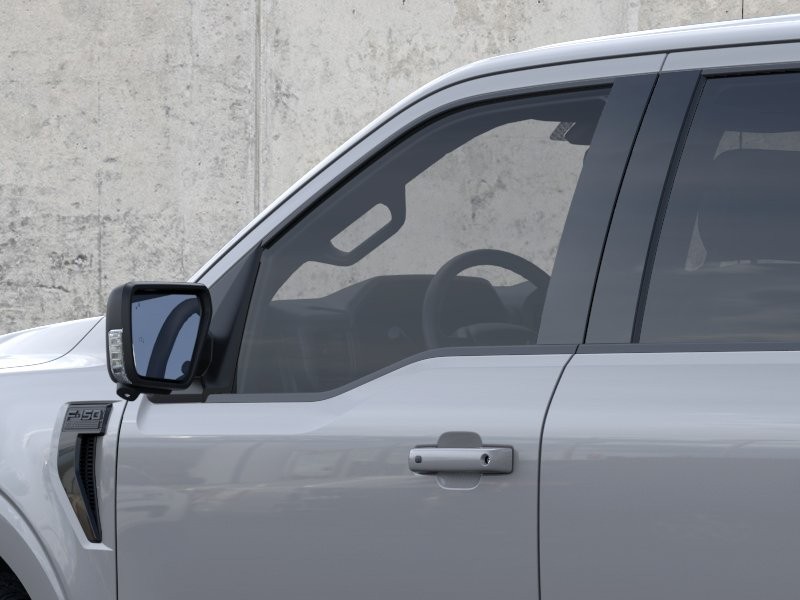 New 2026 Oxford White Ford XLT image 21
