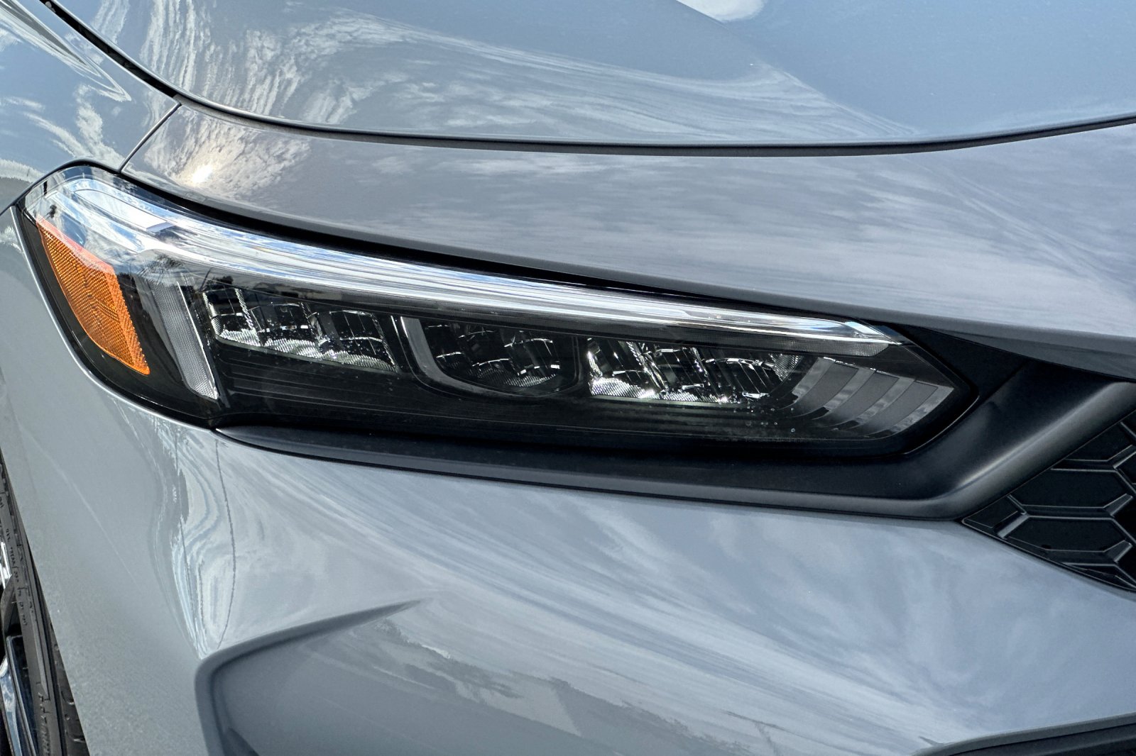 New 2026 Urban Gray Pearl Honda FWD Sport image 28