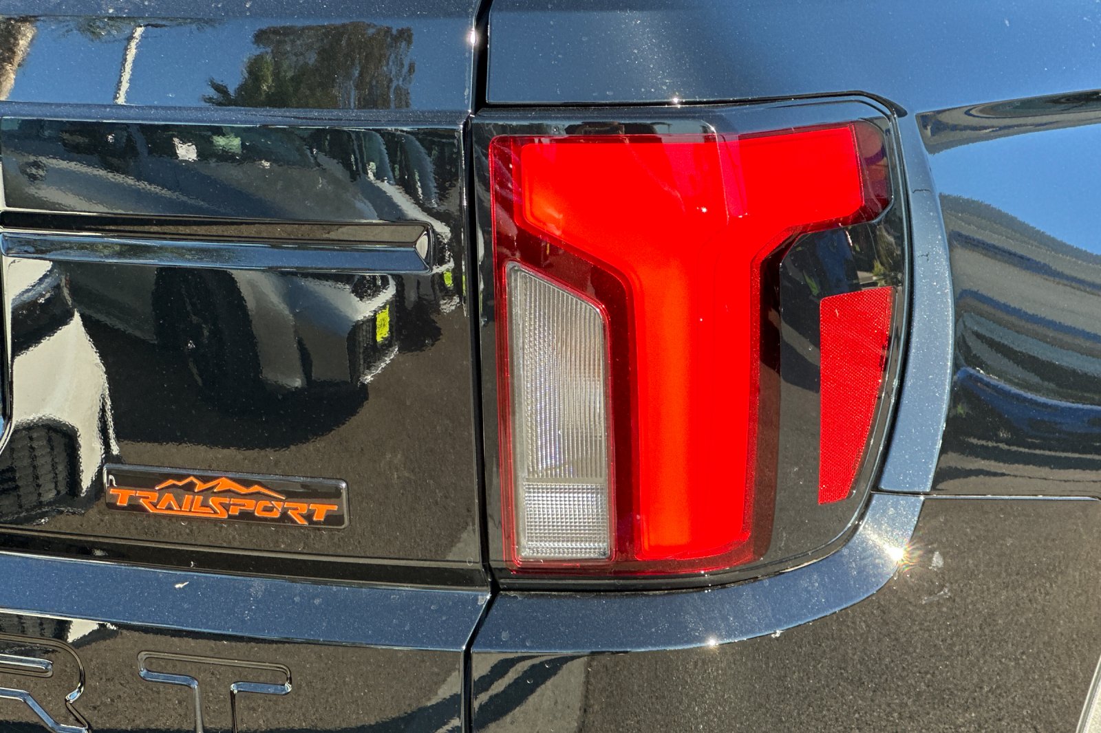 New 2026 Obsidian Honda TrailSport Blackout image 29