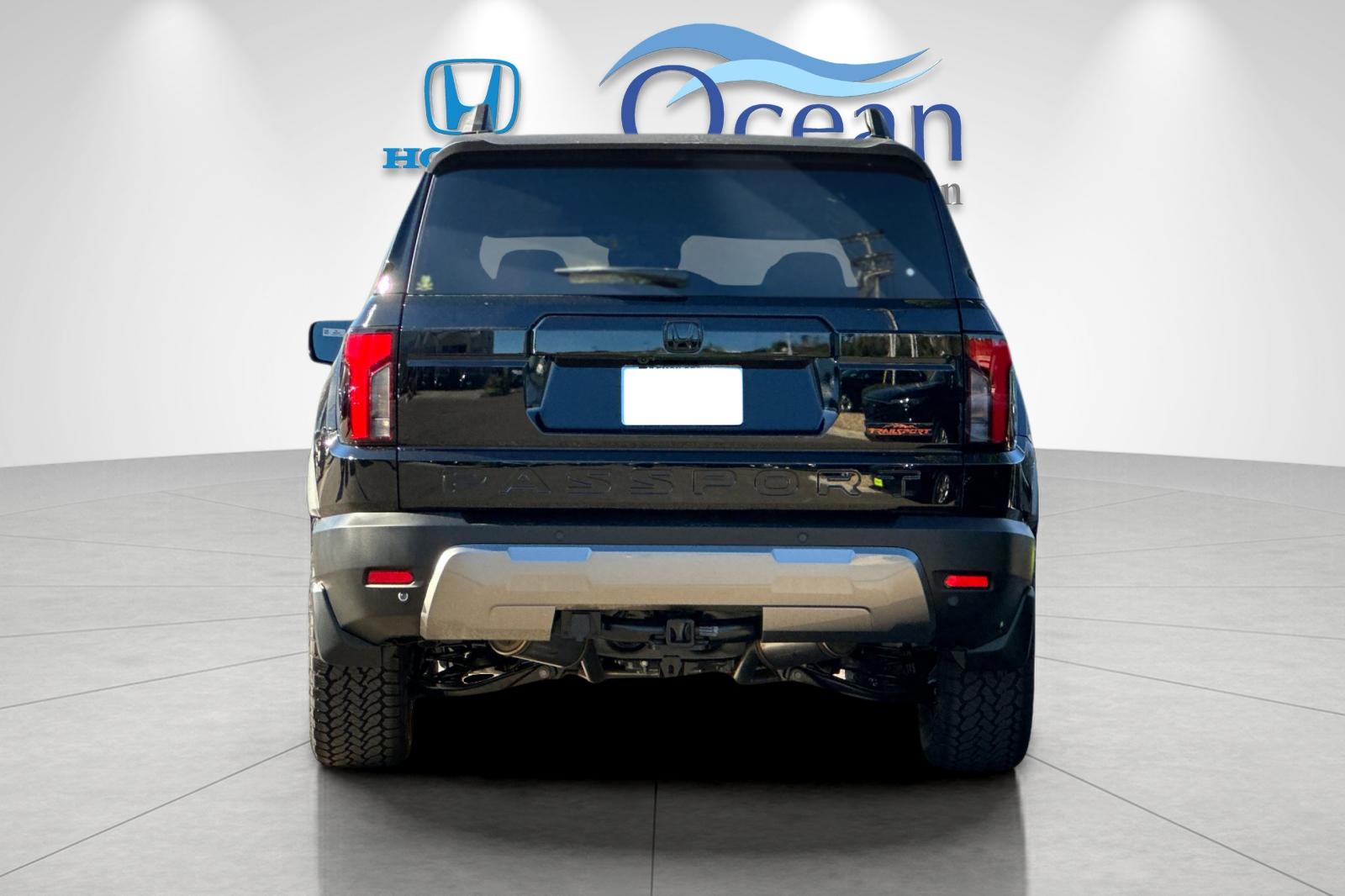 New 2026 Obsidian Honda TrailSport Blackout image 4