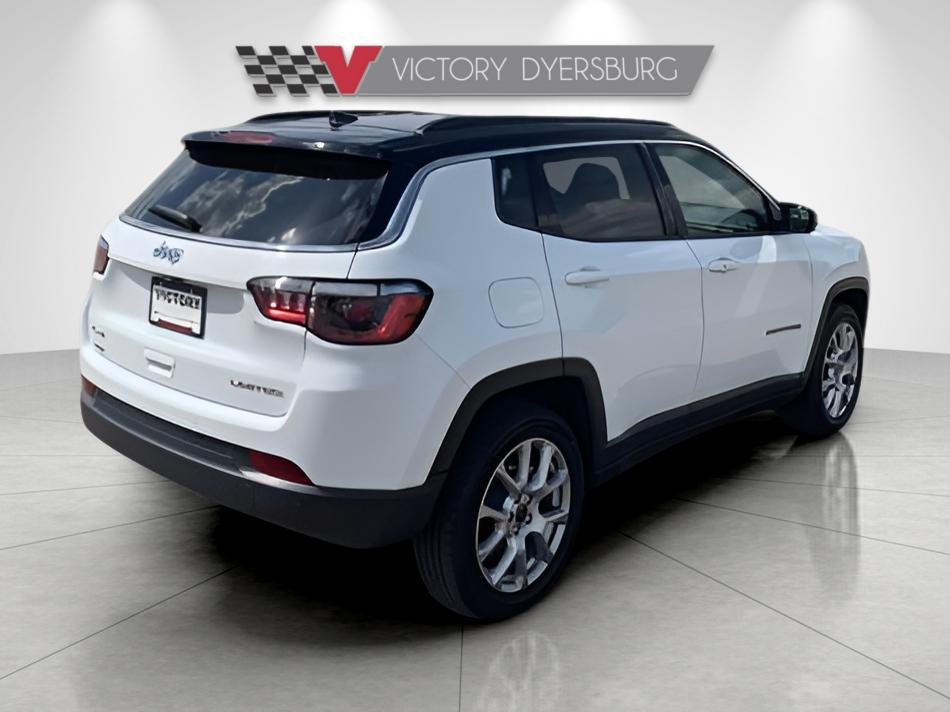 Used 2025 Bright White Clearcoat Jeep Limited image 8