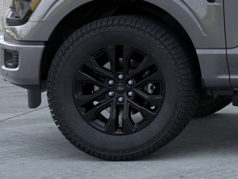 New 2026 Carbonized Gray Metallic Ford XLT image 20