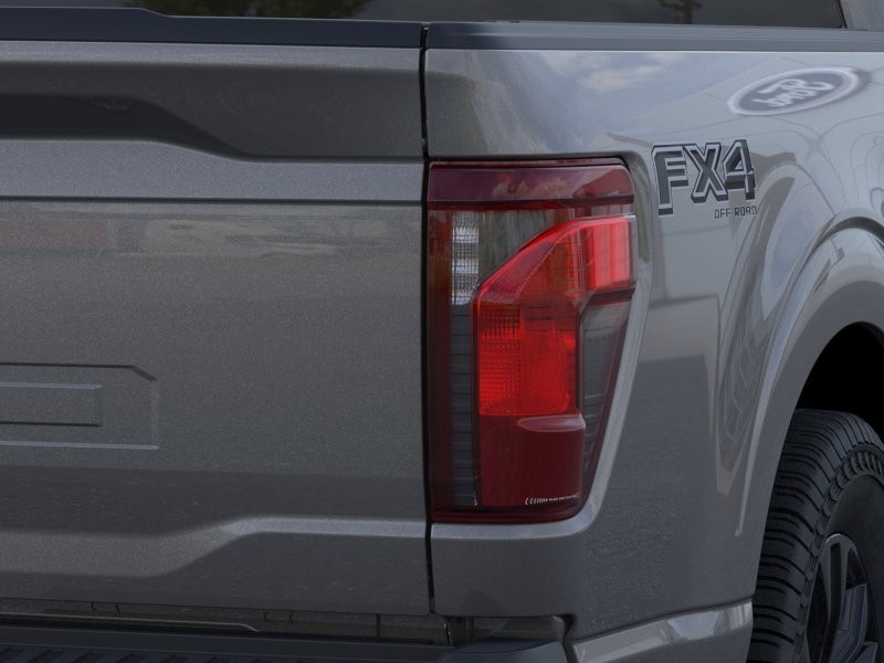 New 2026 Carbonized Gray Metallic Ford XLT image 22