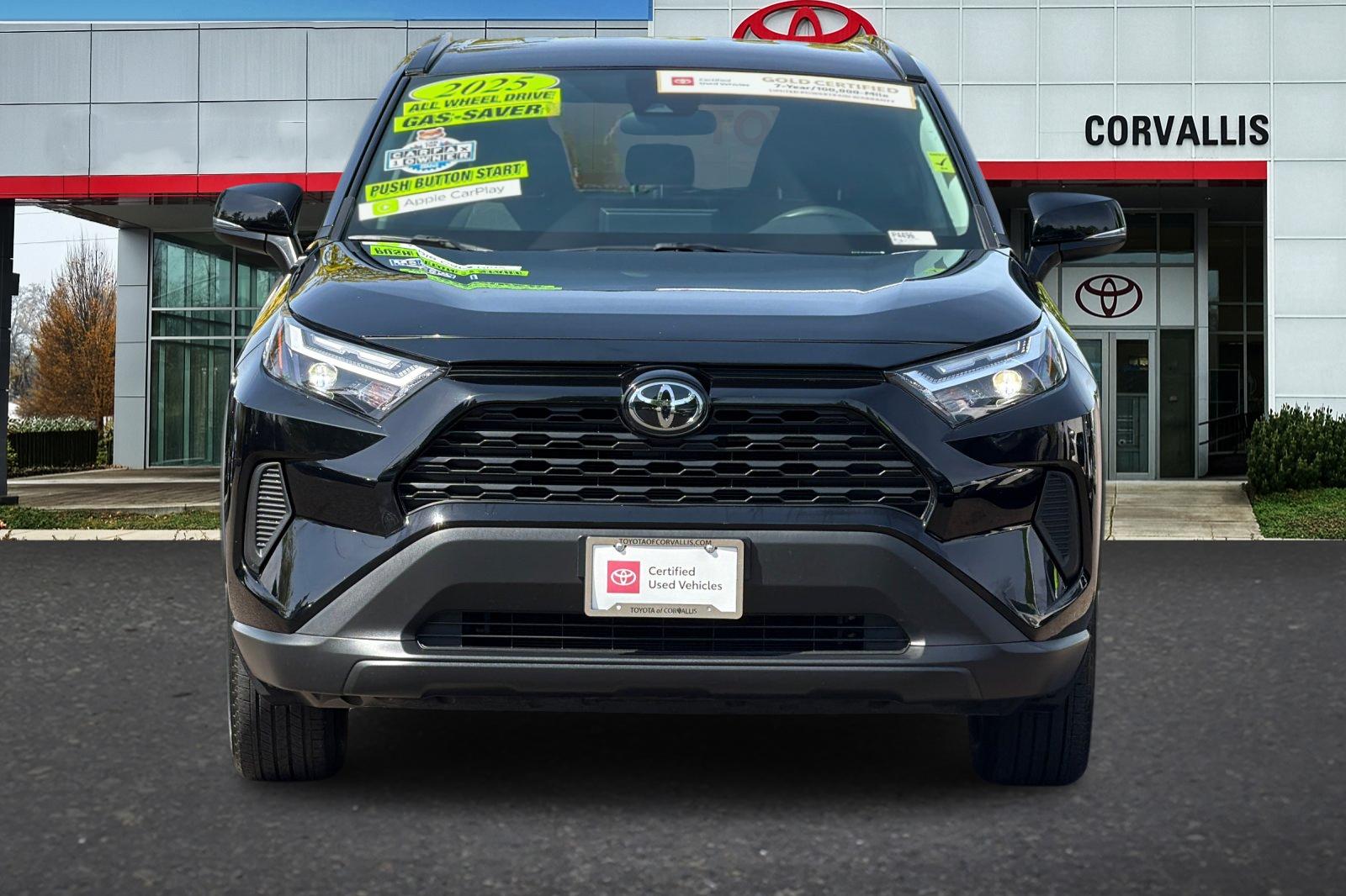 Used 2025 Black Toyota XLE image 9