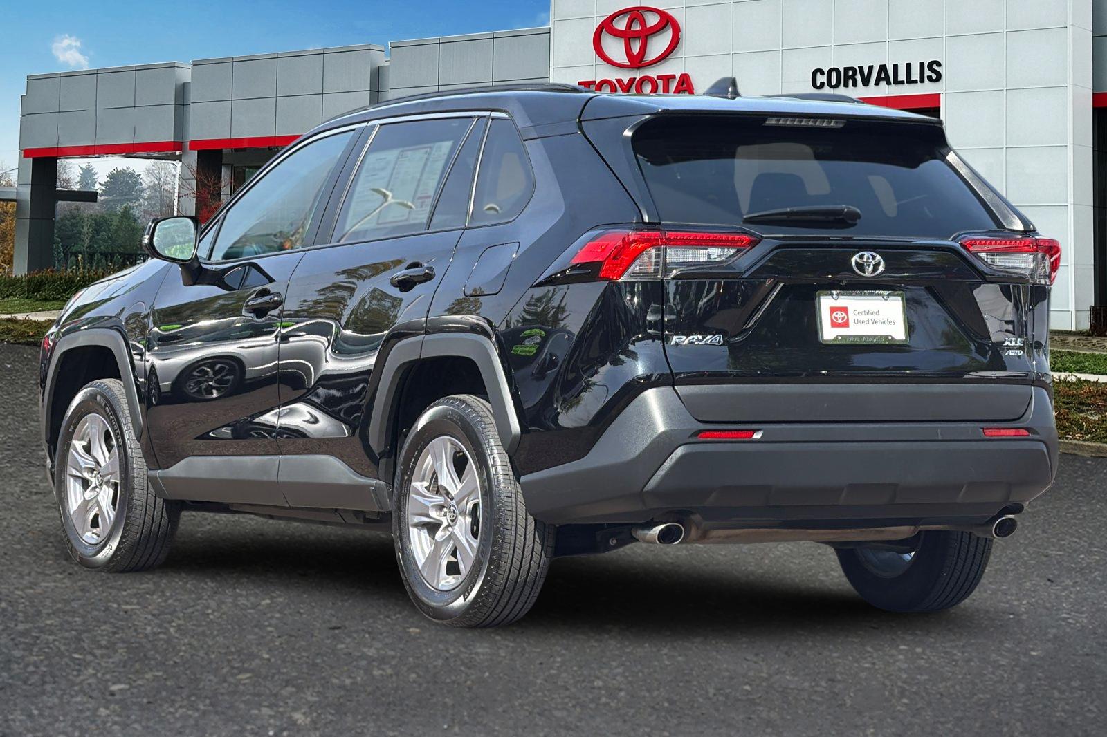 Used 2025 Black Toyota XLE image 6