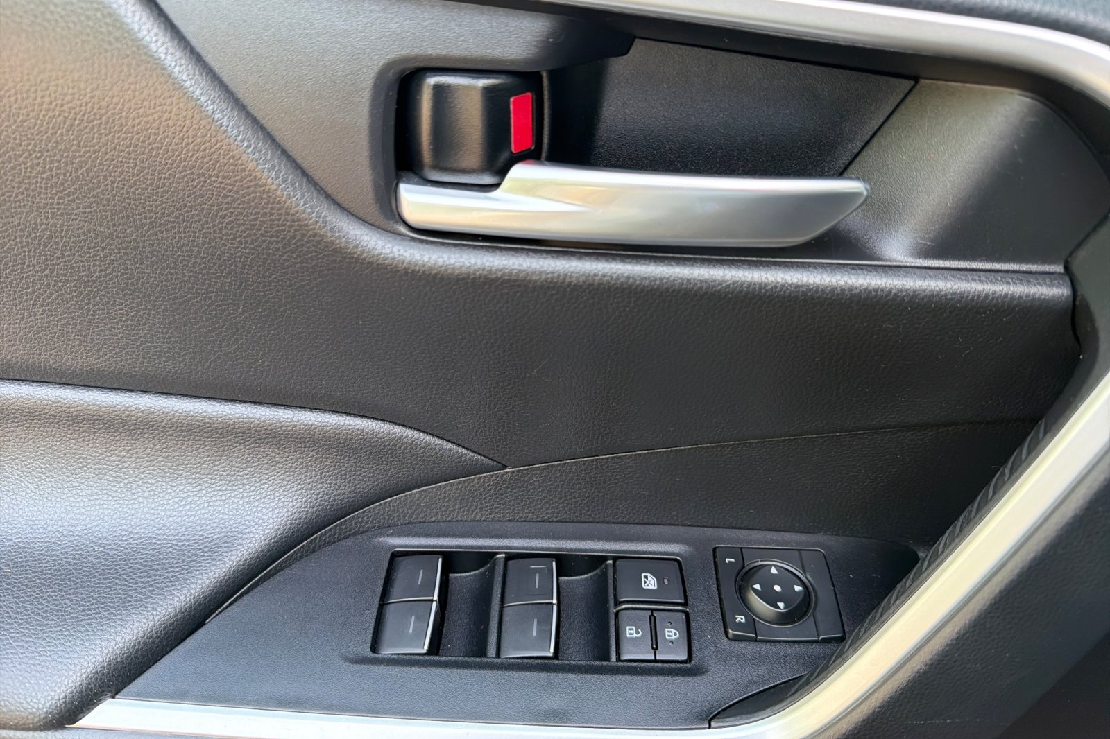 Used 2025 Black Toyota XLE image 11