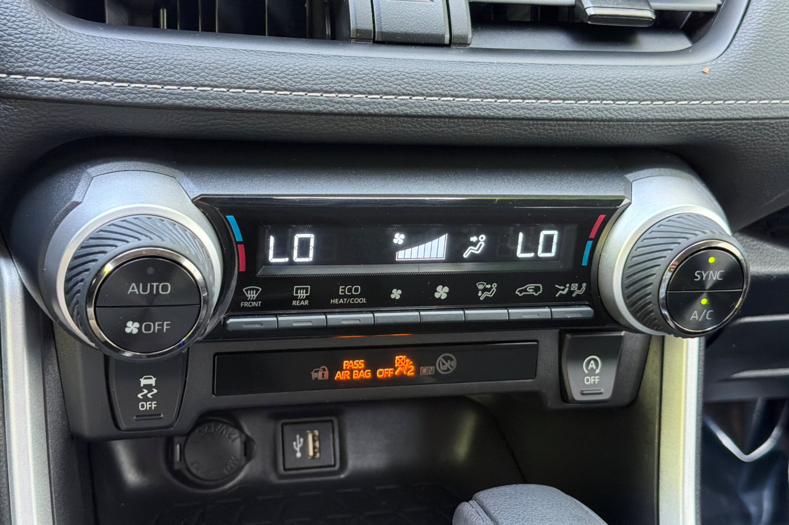 Used 2025 Black Toyota XLE image 20