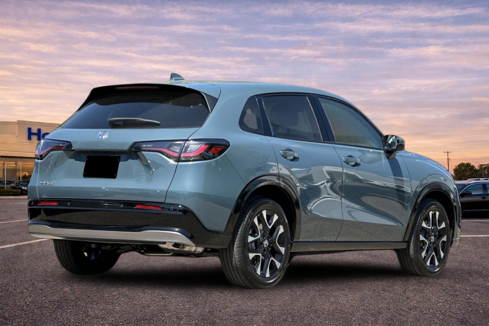 New 2027 Nordic Forest Pearl Honda EX-L image 4
