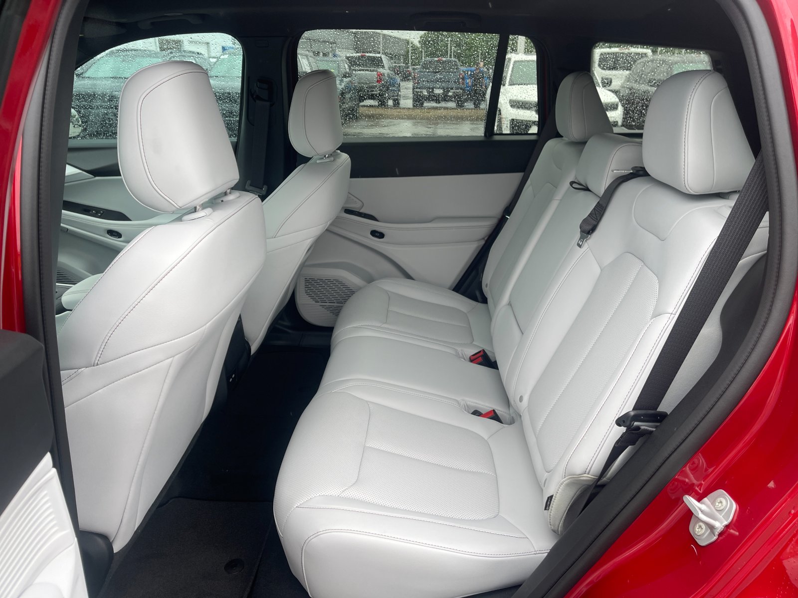 New 2026 Red Hot Pearlcoat Jeep Limited image 13