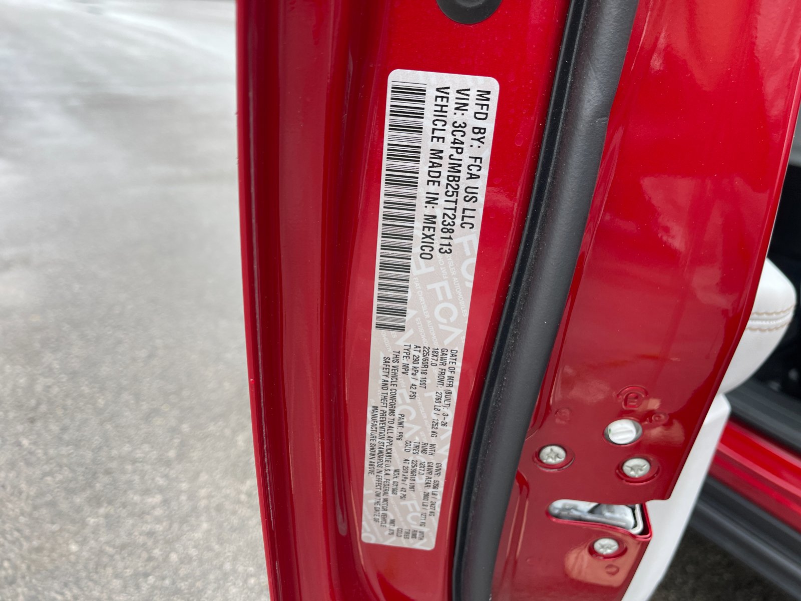 New 2026 Red Hot Pearlcoat Jeep Limited image 32