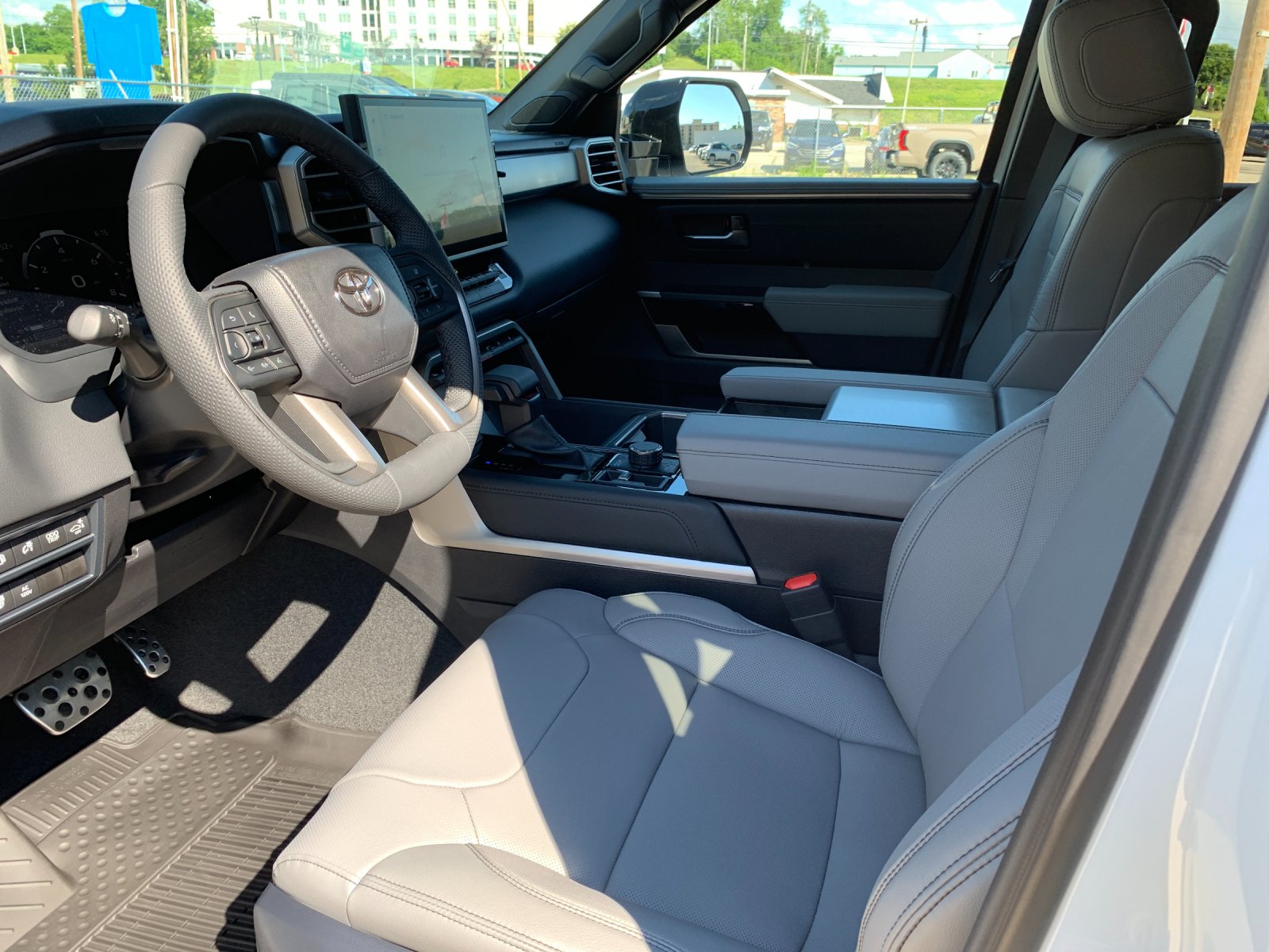 New 2026 Wind Chill Pearl Toyota Limited image 10