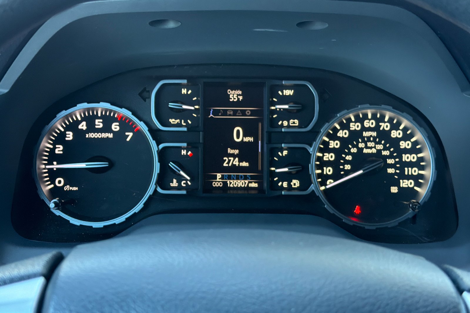 2018 Toyota Tundra SR5 - Photo 19